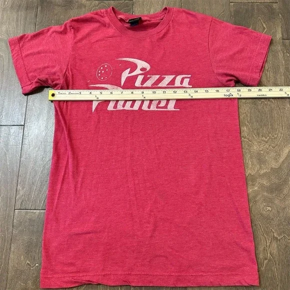 Disney Pixar Toy Story Pizza Planet Red T-Shirt Unisex Size L - Picture 4 of 7